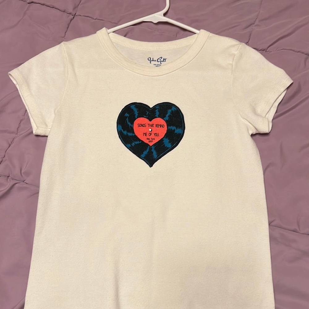Brandy Melville Shirt